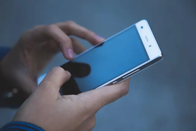Top Mobile Plan Comparisons for Families in the UK
