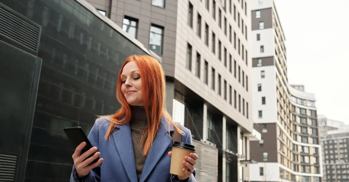 10 Essential Tips for Finding Affordable Mobile Deals in the UK