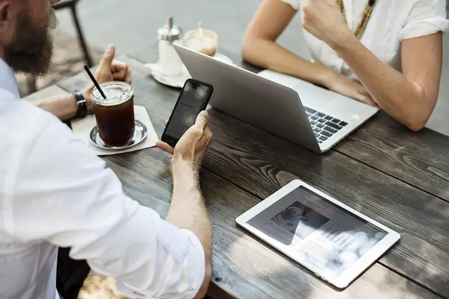 5 Essential Tips for Evaluating Mobile Deals in the UK