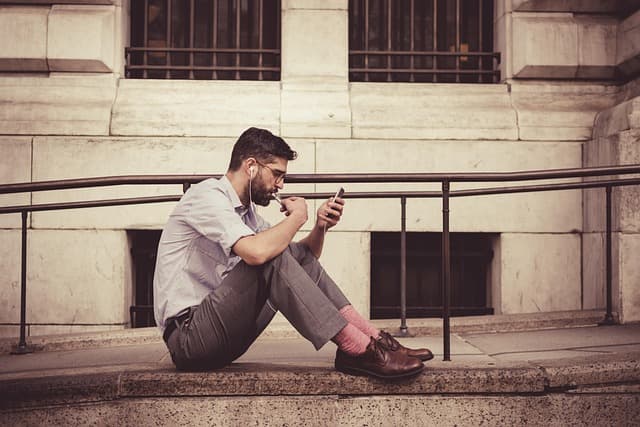 Les erreurs courantes à éviter lors de la souscription à un forfait mobile